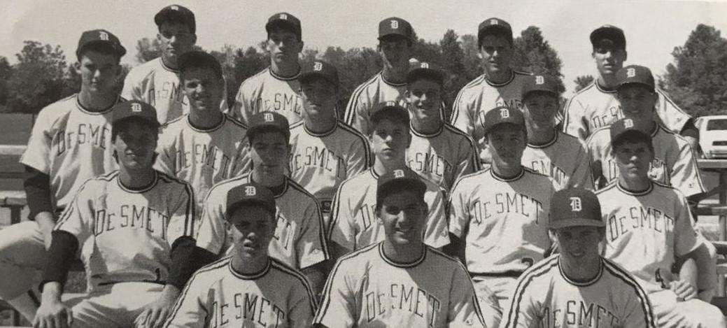 De Smet Jesuit High School baseball team; Bill Mueller is pictured at top right. (Courtesy of Bill Mueller)