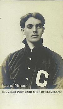 Earl Moore (TRADING CARD DB)